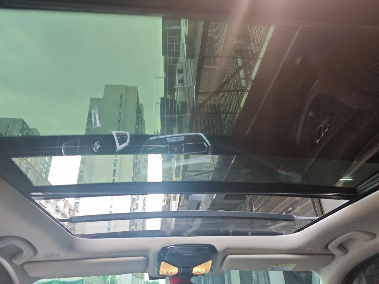 BMW 3 Series 2020 320Li M Sport Package — миниатюра 15