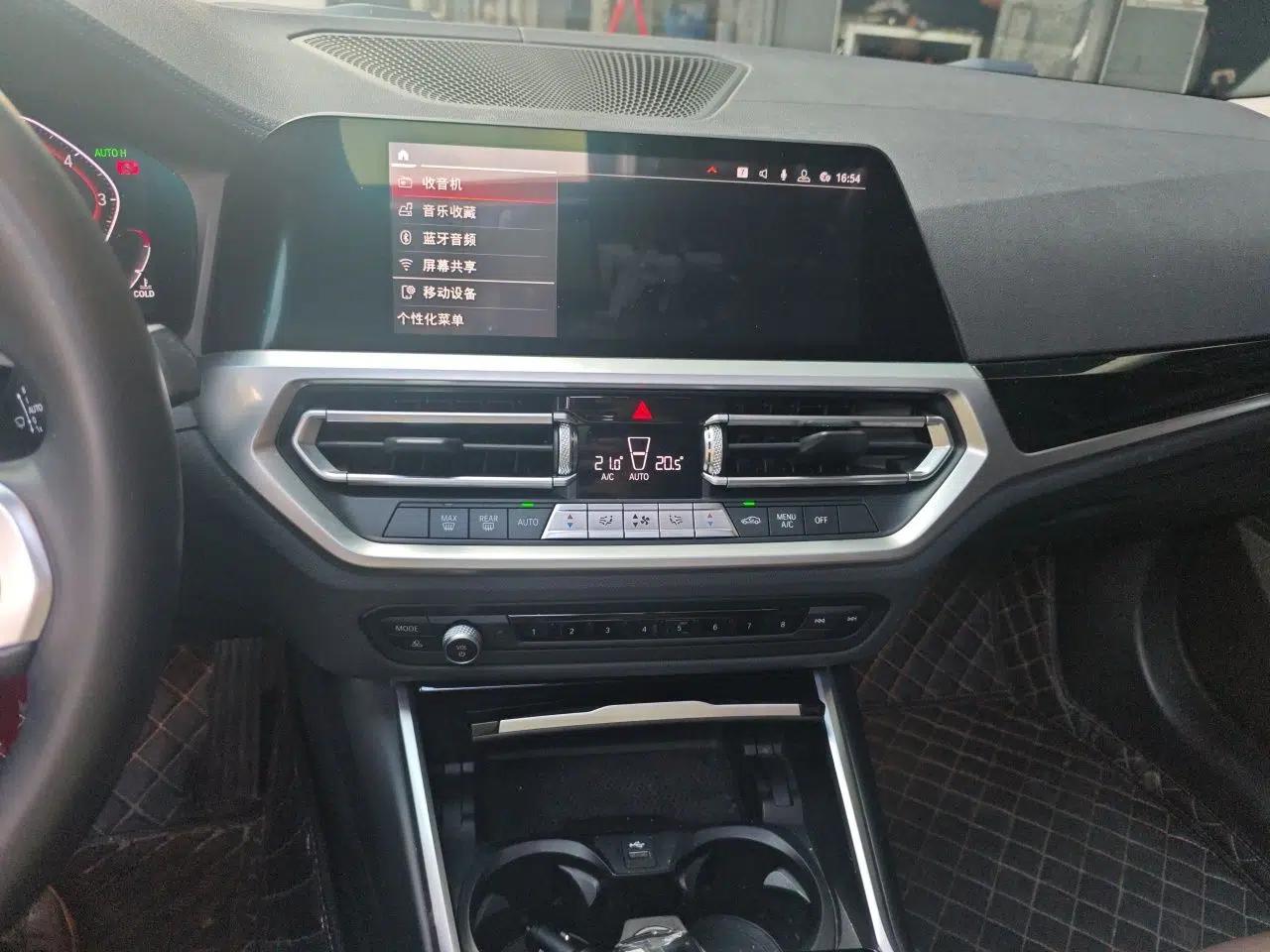 BMW 3 Series 2020 320Li M Sport Package — миниатюра 10