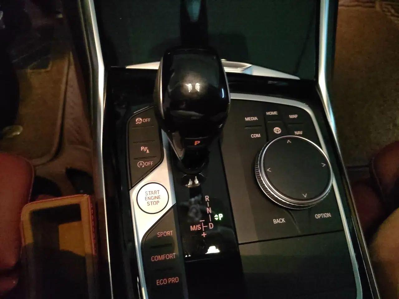 BMW 3 Series 2022 320Li M Sport Package — миниатюра 14