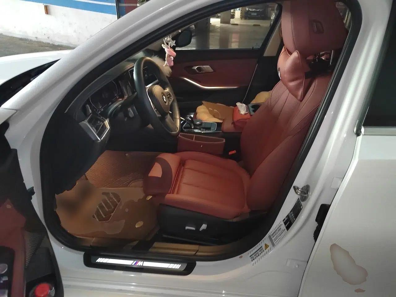 BMW 3 Series 2022 320Li M Sport Package — миниатюра 15