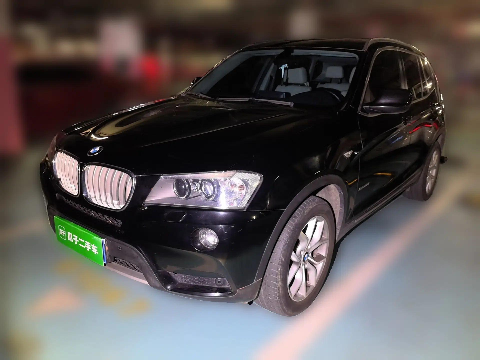 BMW X3 2011 xDrive28i Luxury Model — миниатюра 1