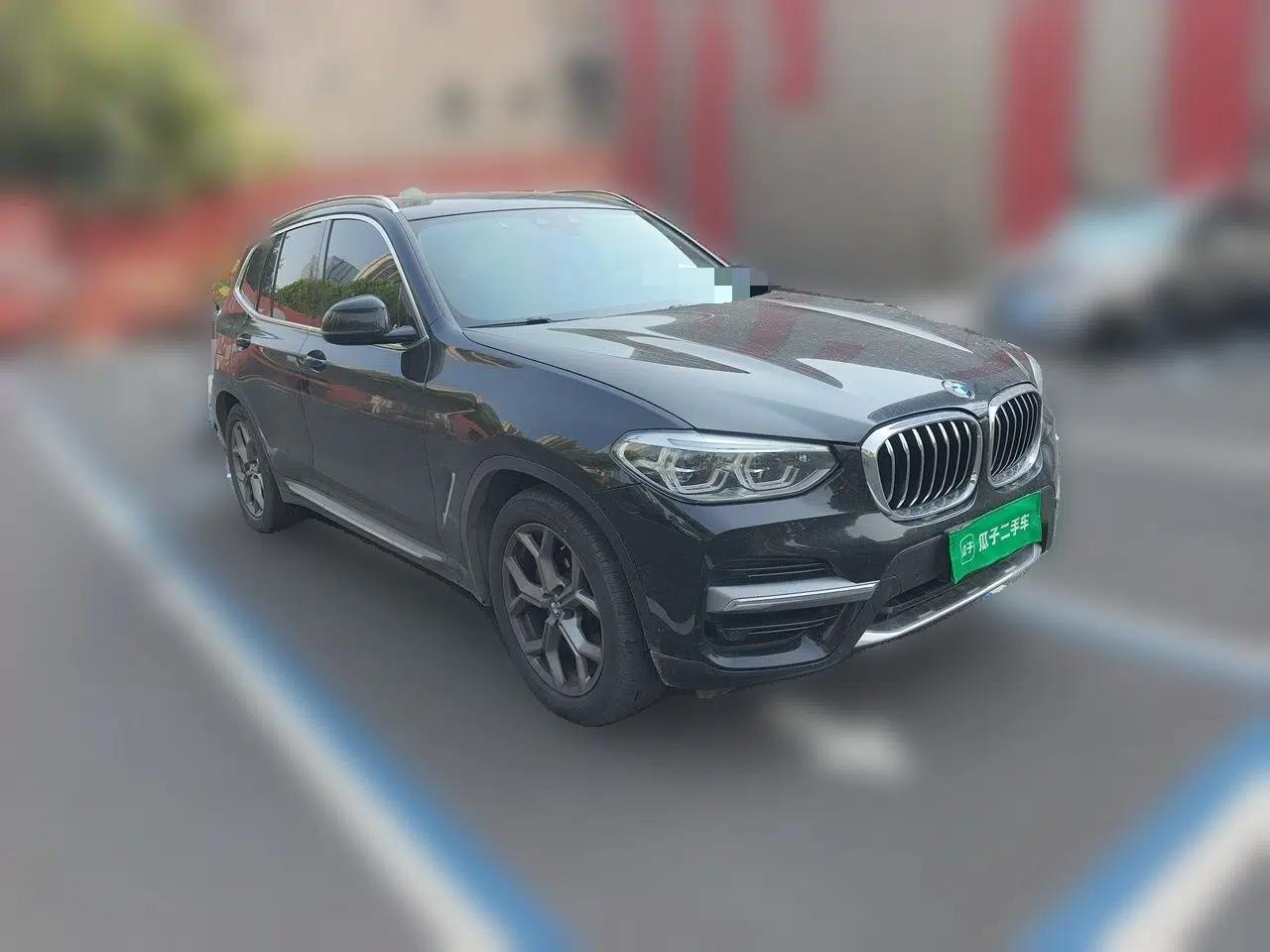 BMW X3 2021 xDrive28i Luxury Package — миниатюра 3