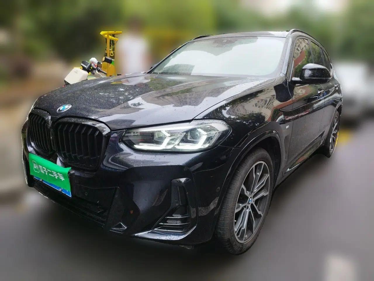 BMW X3 2022 Facelift xDrive30i Luxury Edition M Night Edition Package — миниатюра 1