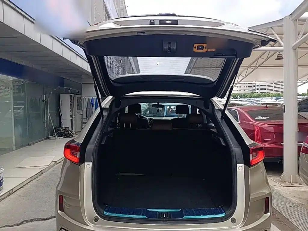 Honda UR-V 2017 370TURBO 2WD Premium Edition (National V Emission Standard) — миниатюра 19