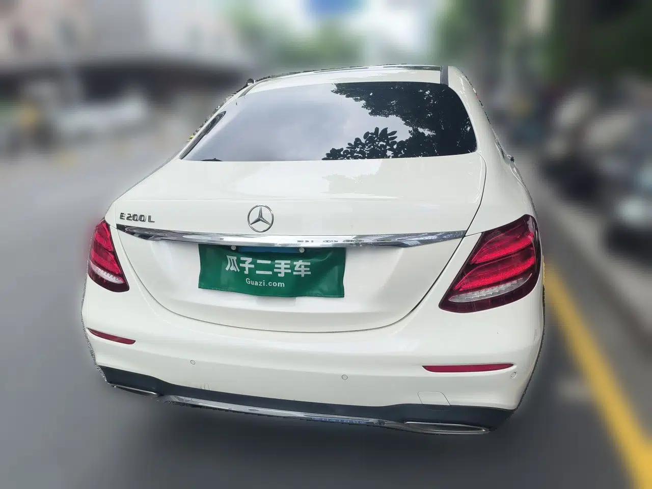 Mercedes-Benz E-Class 2016 E 200 L Sport Edition — миниатюра 5