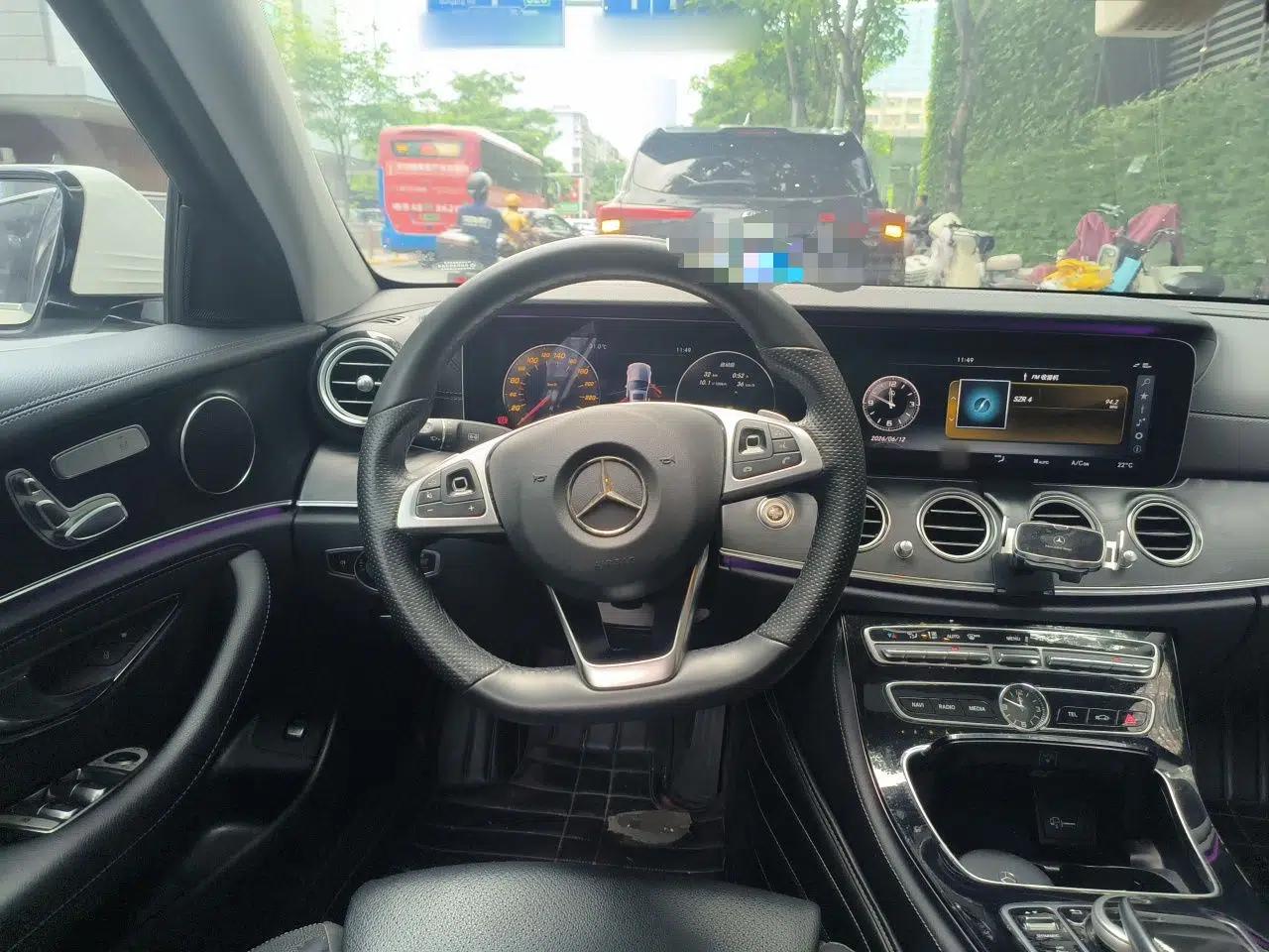 Mercedes-Benz E-Class 2016 E 200 L Sport Edition — миниатюра 10