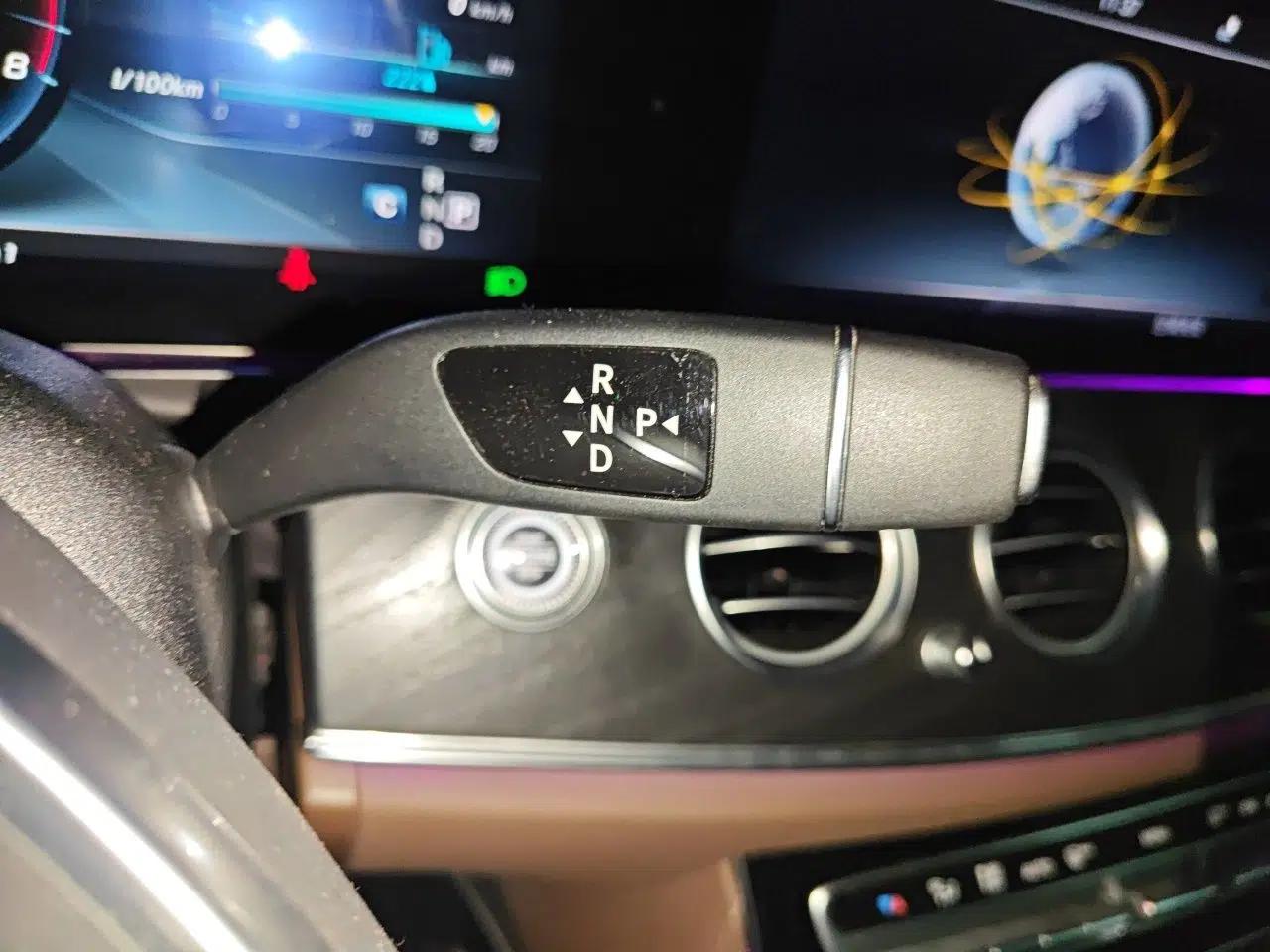 Mercedes-Benz E-Class 2016 E 200 L Sport Edition — миниатюра 14