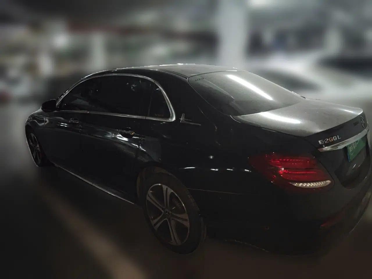 Mercedes-Benz E-Class 2016 E 200 L Sport Edition — миниатюра 4