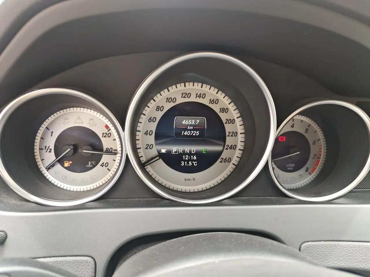 Mercedes-Benz C-Class 2011 C 200 Fashion Travel Edition — миниатюра 12