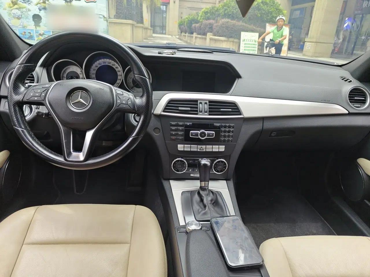Mercedes-Benz C-Class 2011 C 200 Fashion Travel Edition — миниатюра 9