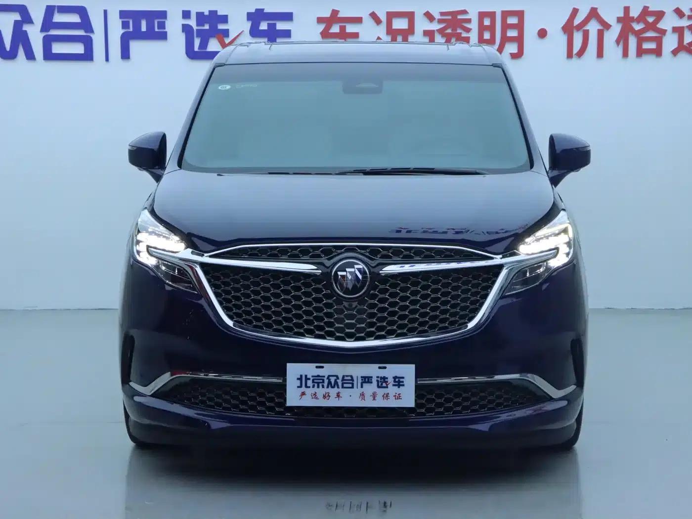 Buick GL8 2022 Avenir Four-Seat Premium Edition — миниатюра 3