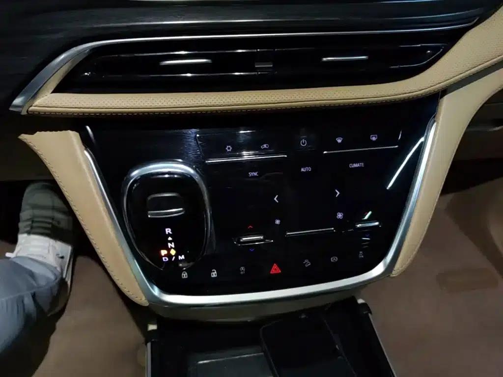 Buick GL8 2020 ES Avantgarde 653T Flagship Edition — миниатюра 14