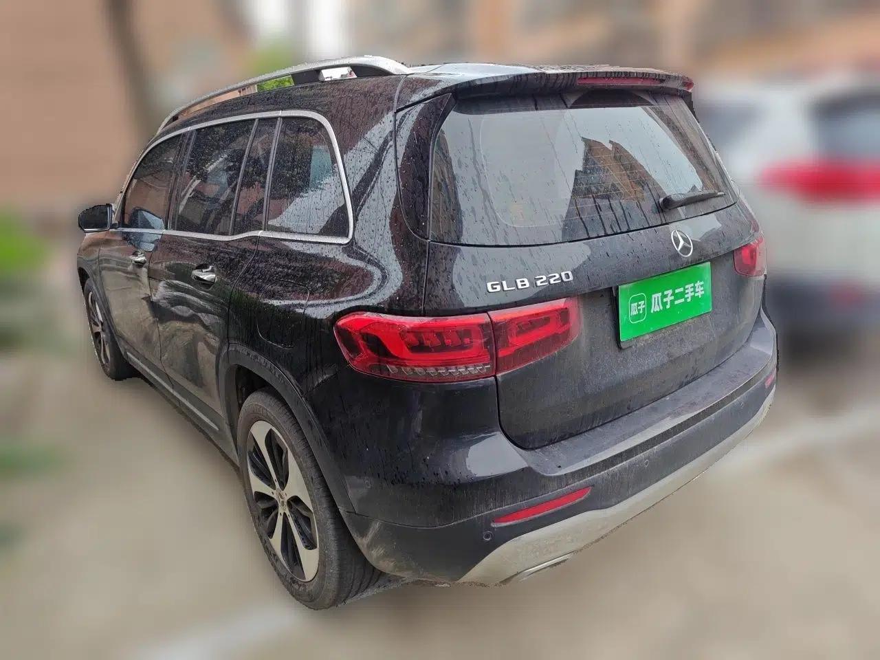 Mercedes-Benz GLB 2022 GLB 220 Fashion Model — миниатюра 4