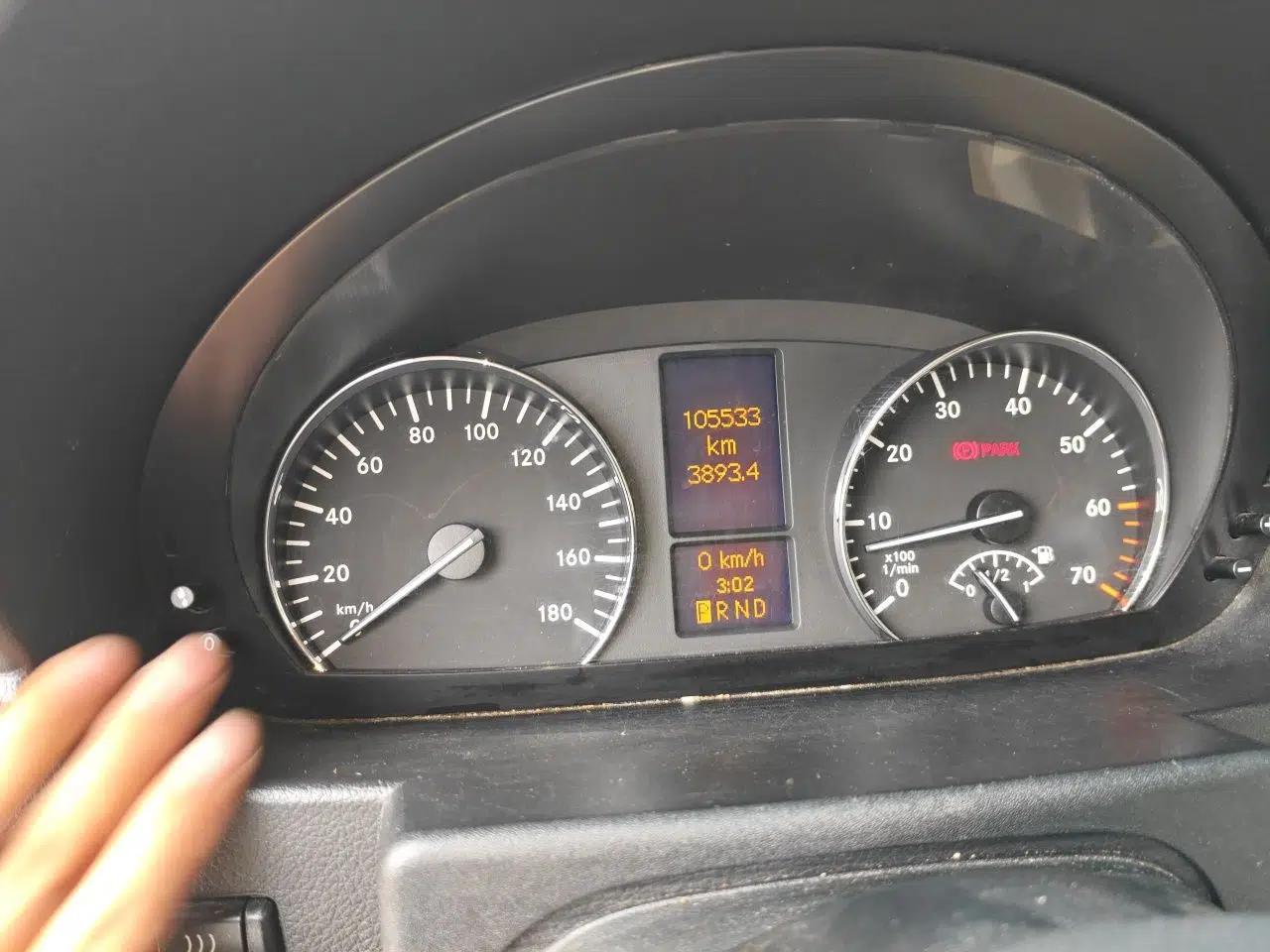 Mercedes-Benz Sprinter — миниатюра 12