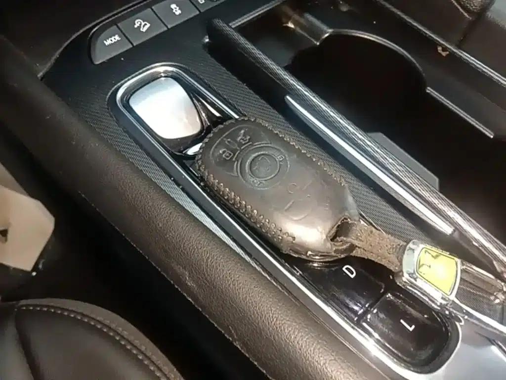 Enclave 2020 28T 2WD Flagship Edition — миниатюра 9