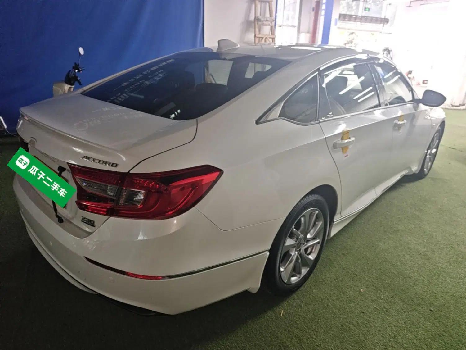 Honda Accord 2018 230TURBO Comfort Version National V — миниатюра 6
