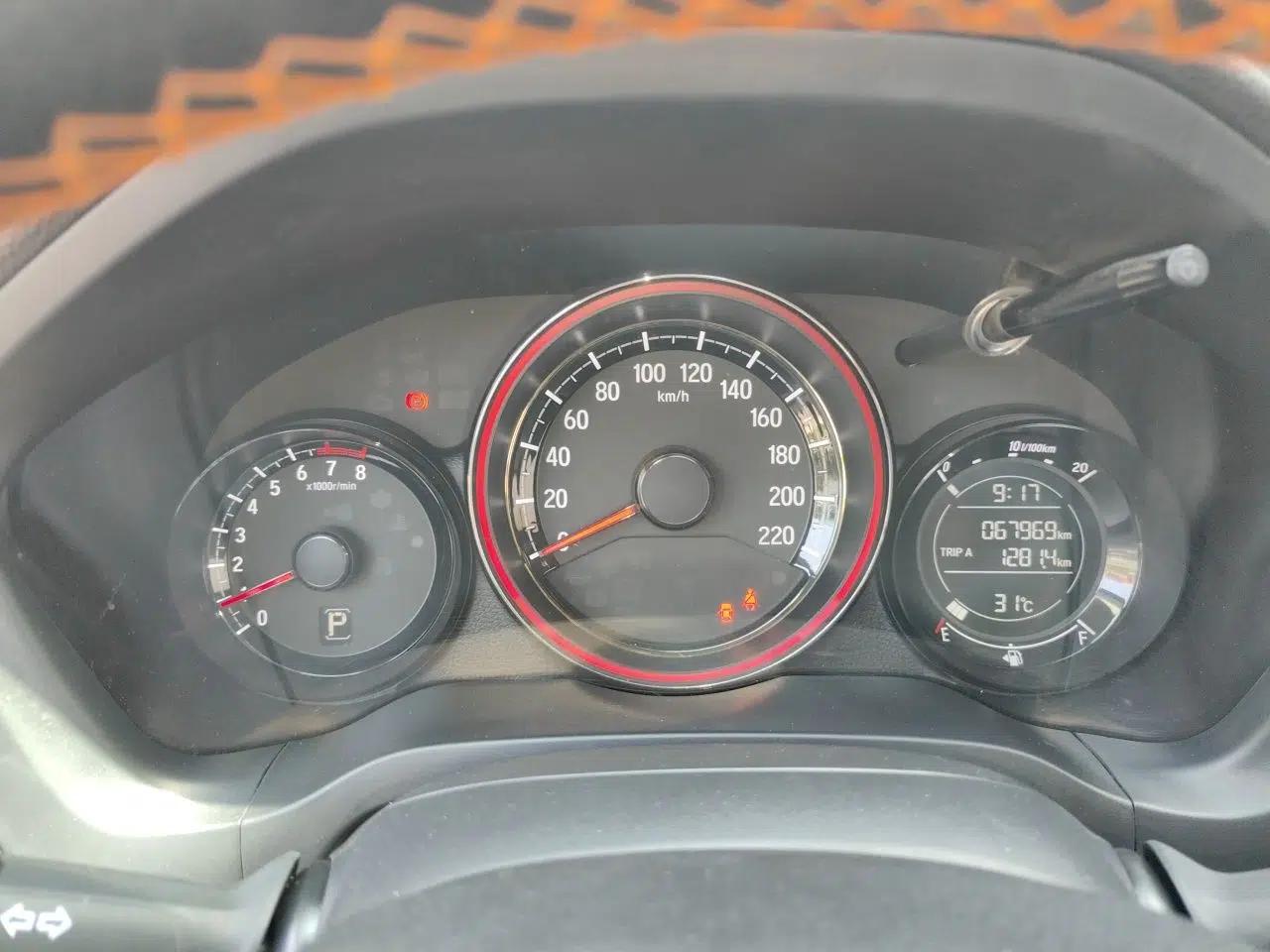 Honda XR-V 2015 1.8L EXi CVT Comfort Version — миниатюра 11
