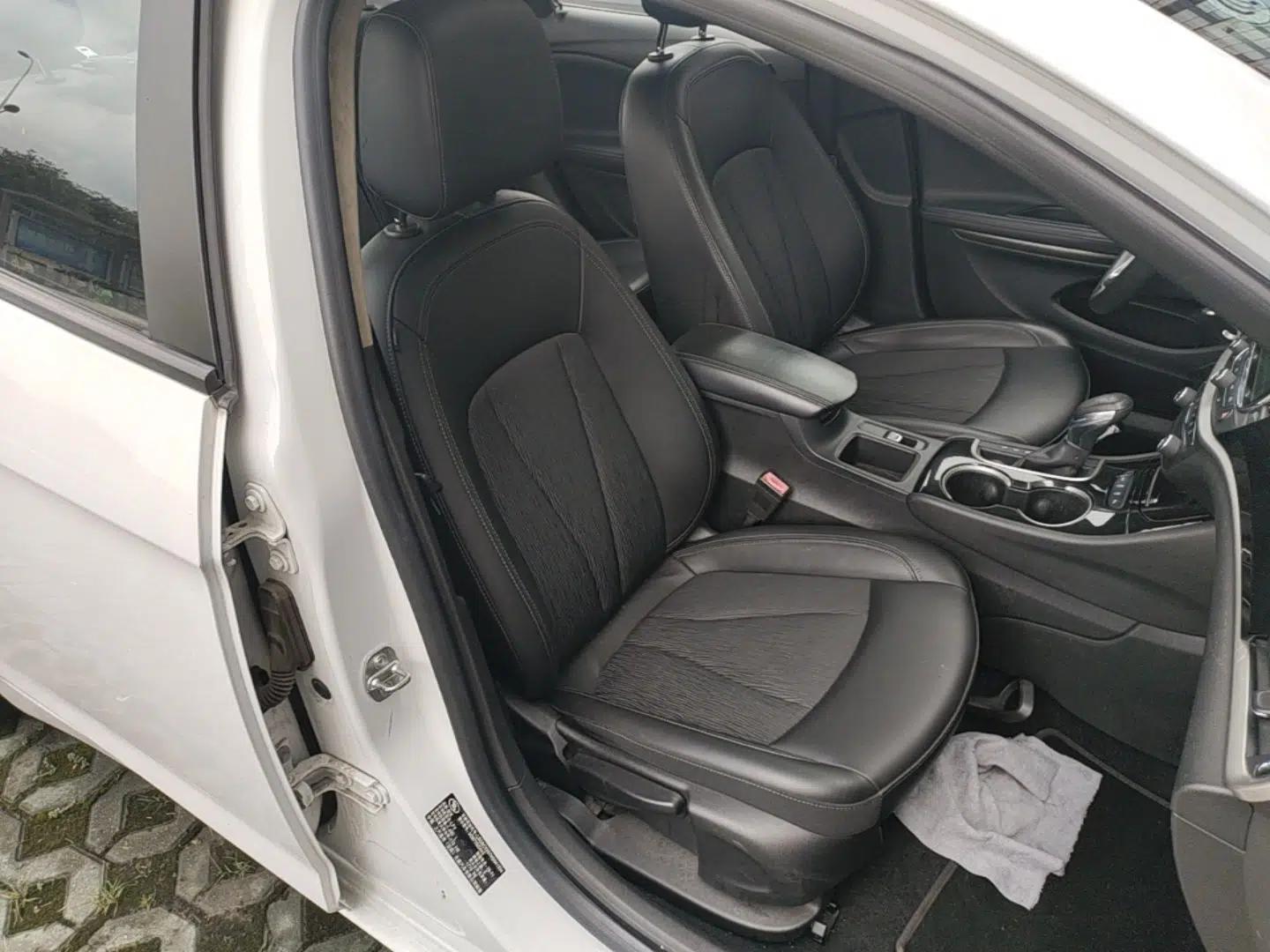 Buick Verano 2017 Sedan 20T Dual-Clutch Leading Model — миниатюра 19