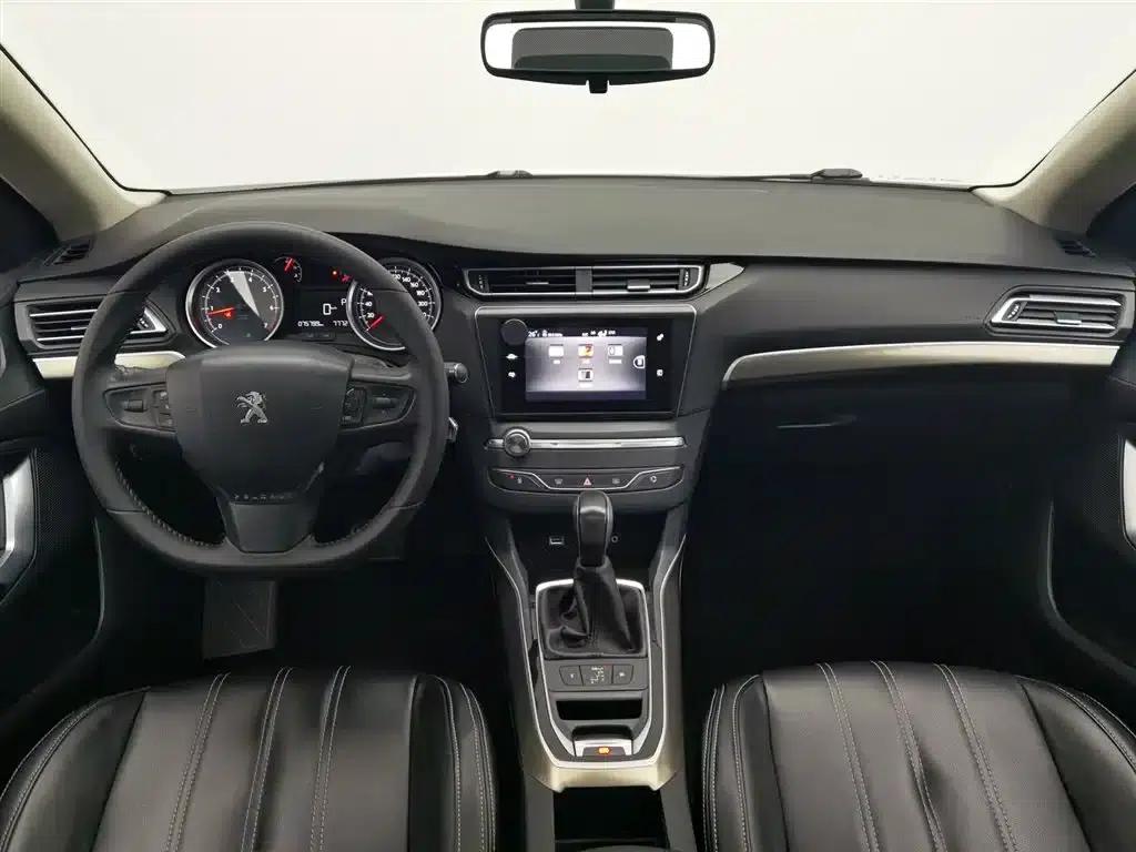 Peugeot 408 2016 1.6T Automatic Luxury Edition — миниатюра 5