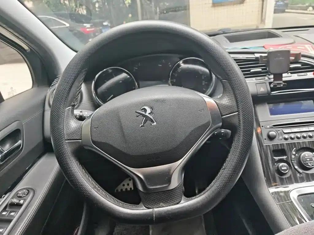Peugeot 3008 2013 1.6THP Automatic Trend Edition — миниатюра 3