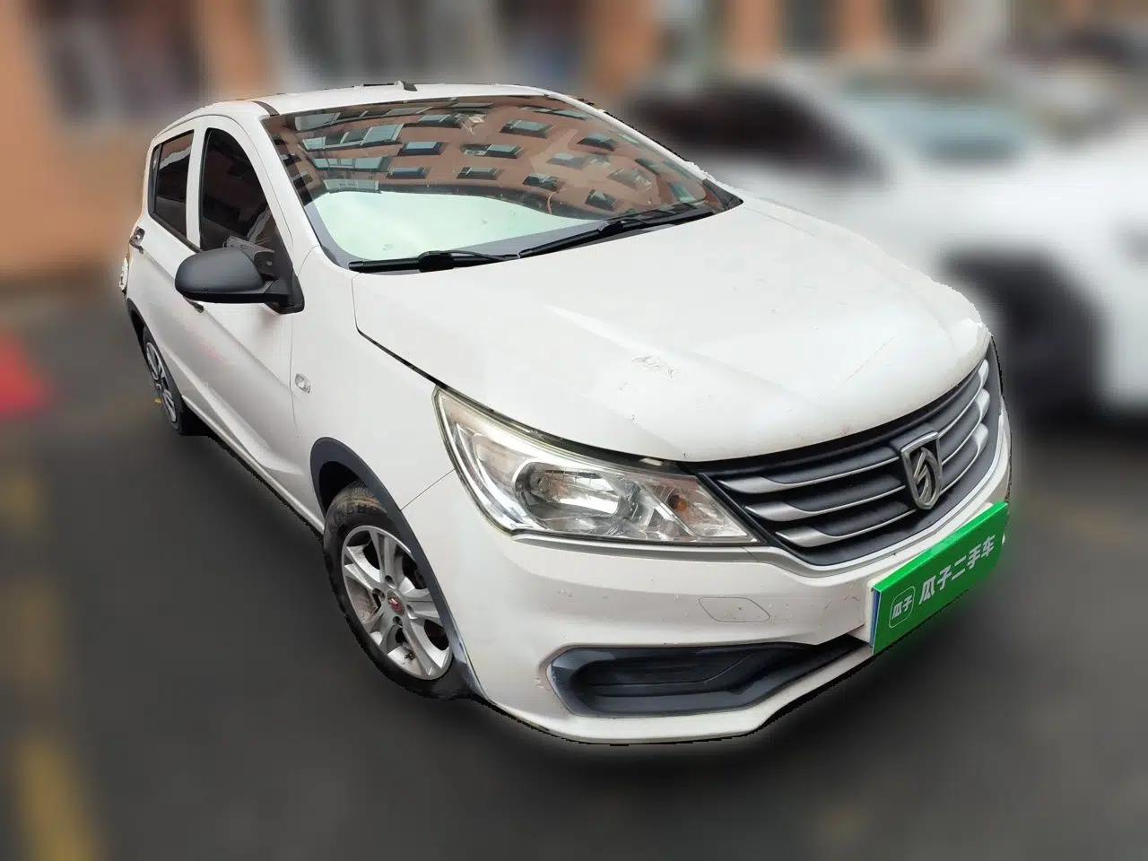 Baojun 310 2016 1.2L Manual Value Edition — миниатюра 3