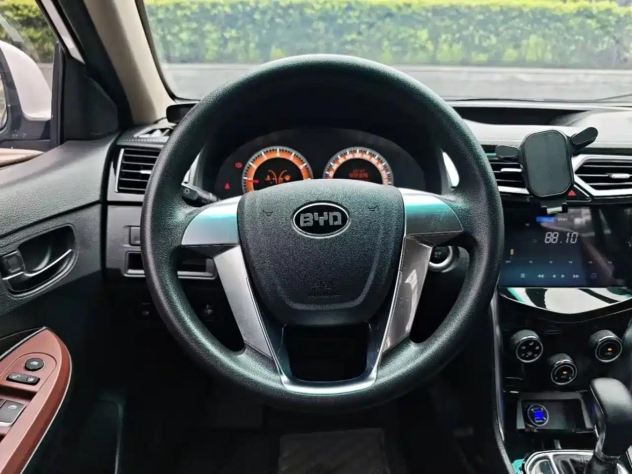 BYD F3 2018 1.5L Automatic Premium Edition — миниатюра 15