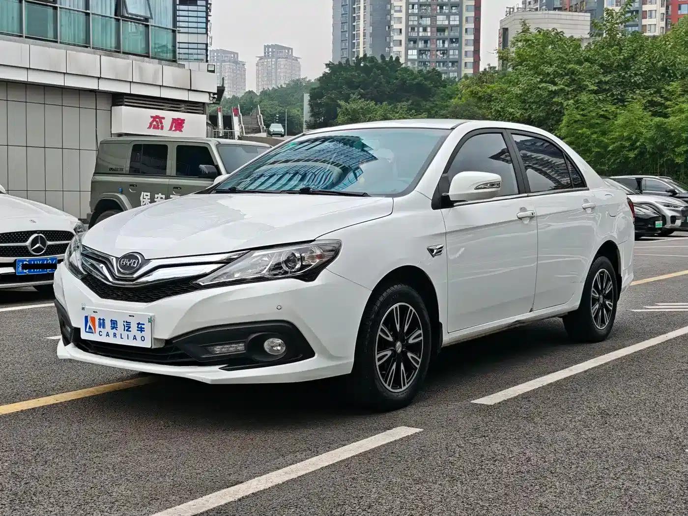BYD F3 2018 1.5L Automatic Premium Edition — миниатюра 3