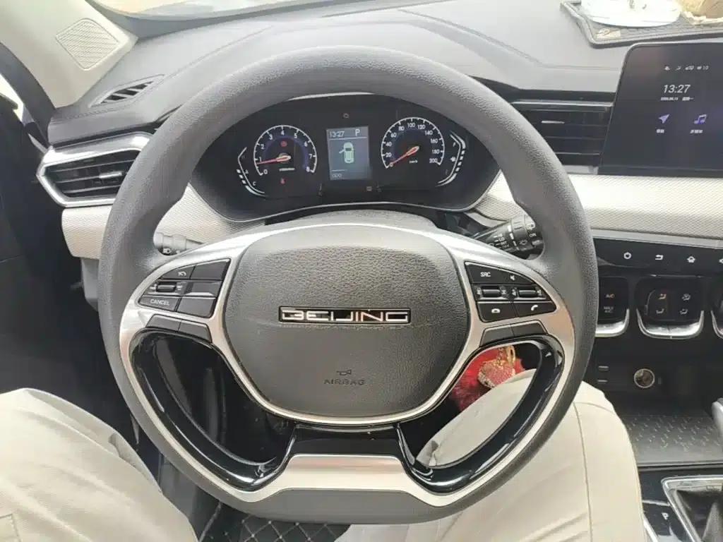 Beijing X3 2019 1.5T CVT Glory Edition — миниатюра 11