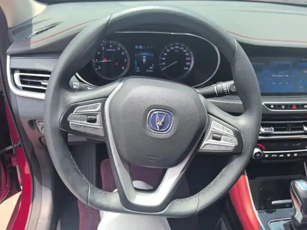 Changan Eado 2019 Blue Whale Edition 280T GDI DCT Extreme Edition — миниатюра 11