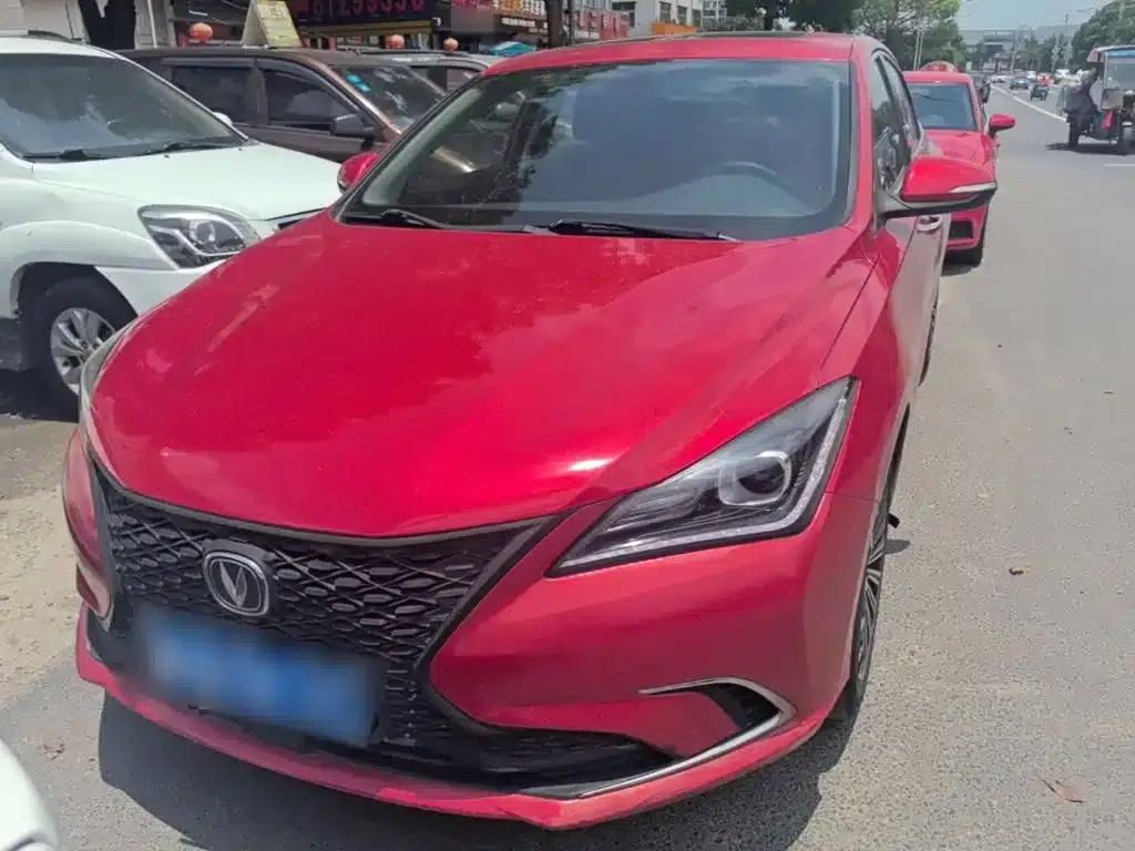 Changan Eado 2019 Blue Whale Edition 280T GDI DCT Extreme Edition — миниатюра 3