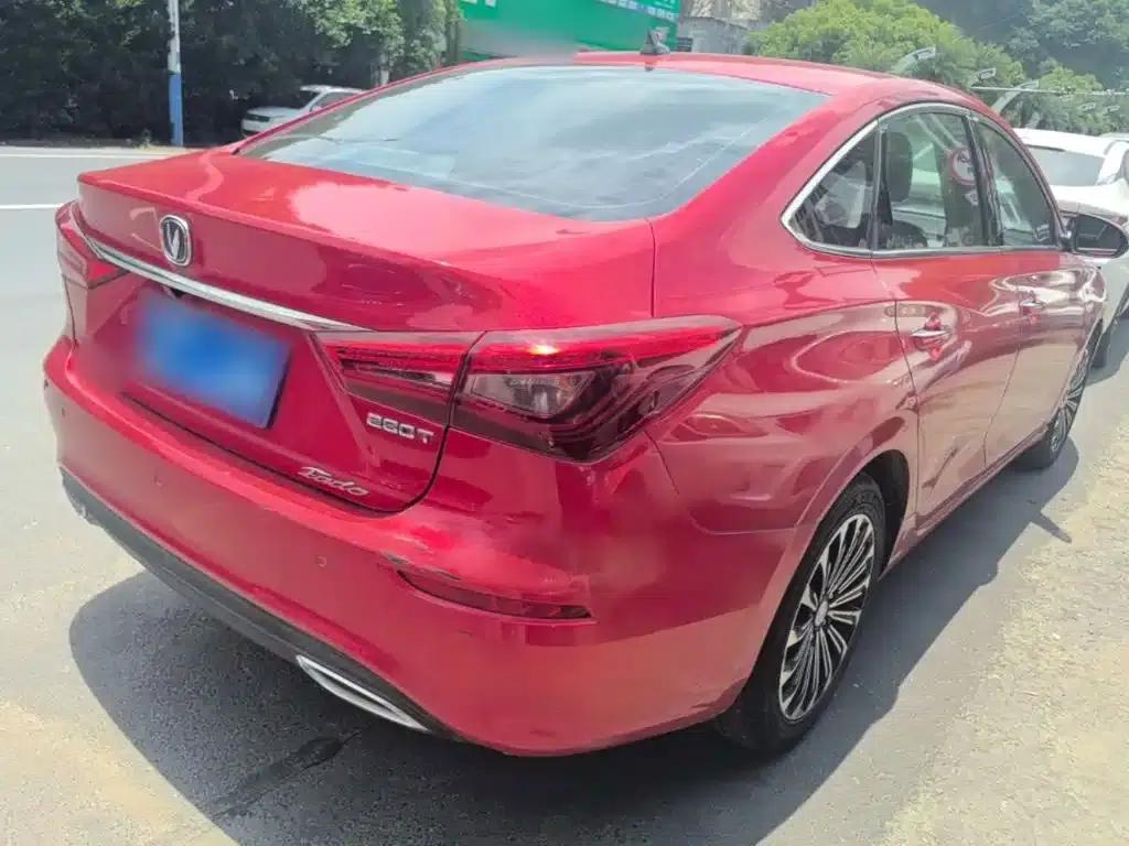 Changan Eado 2019 Blue Whale Edition 280T GDI DCT Extreme Edition — миниатюра 7