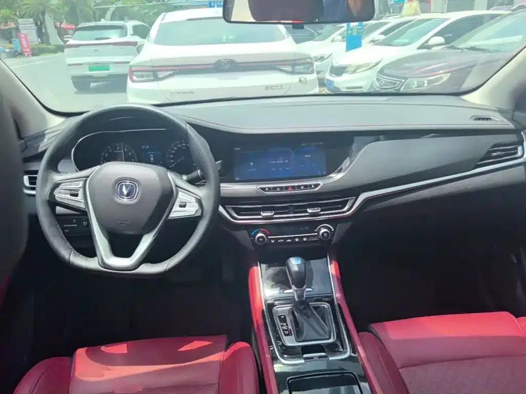Changan Eado 2019 Blue Whale Edition 280T GDI DCT Extreme Edition — миниатюра 10