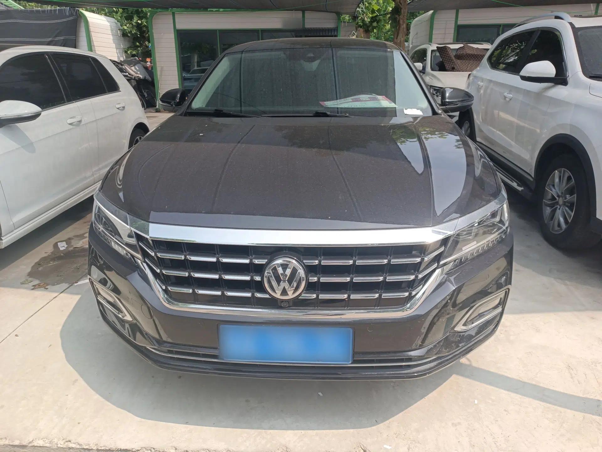 Volkswagen Passat 2019 380TSI Prestige Edition China VI Standard — миниатюра 3