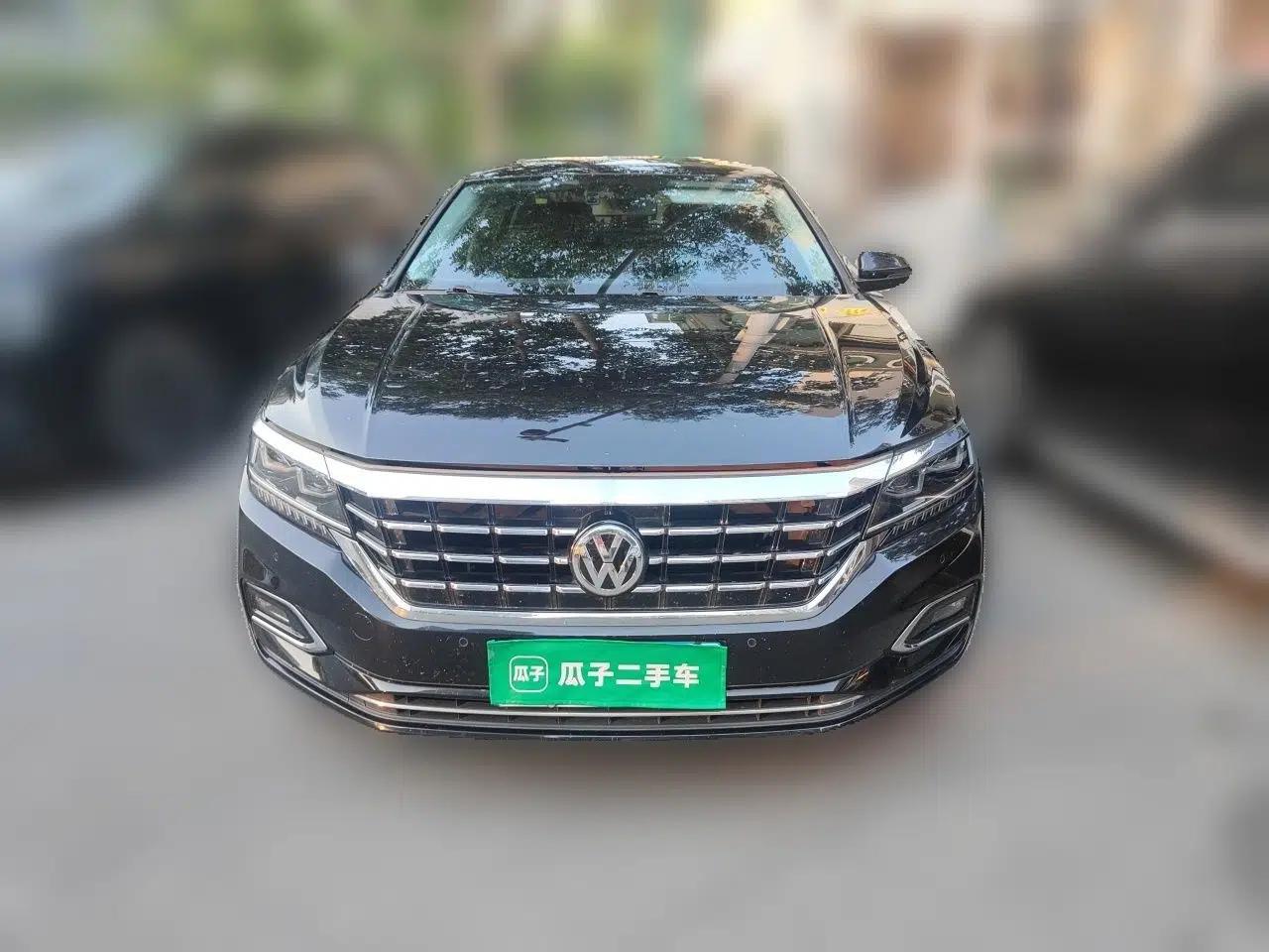 Volkswagen Passat 2019 330TSI Luxury Edition China VI Standard — миниатюра 2