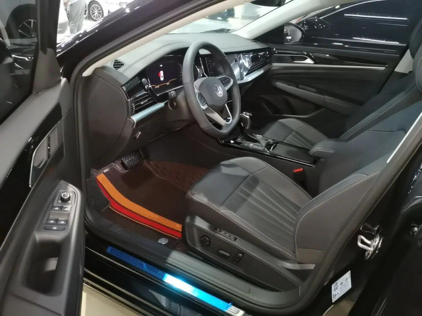 Volkswagen Passat 2025 Outstanding Model 330TSI Starry Elite Edition — миниатюра 18