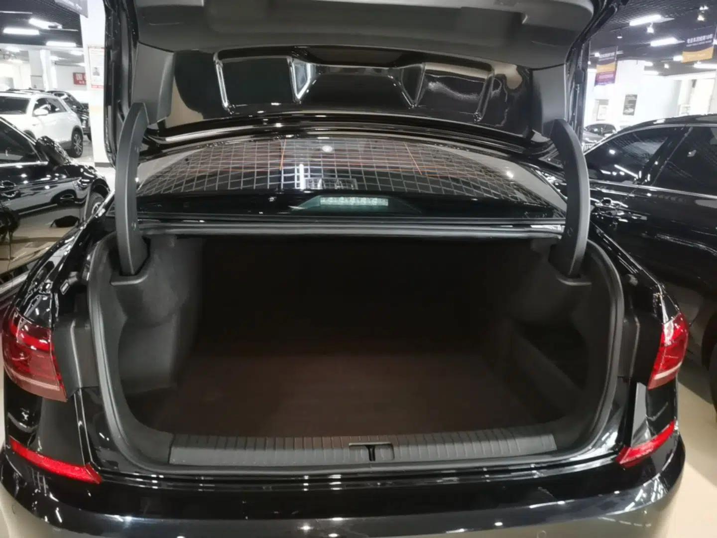 Volkswagen Passat 2025 Outstanding Model 330TSI Starry Elite Edition — миниатюра 22