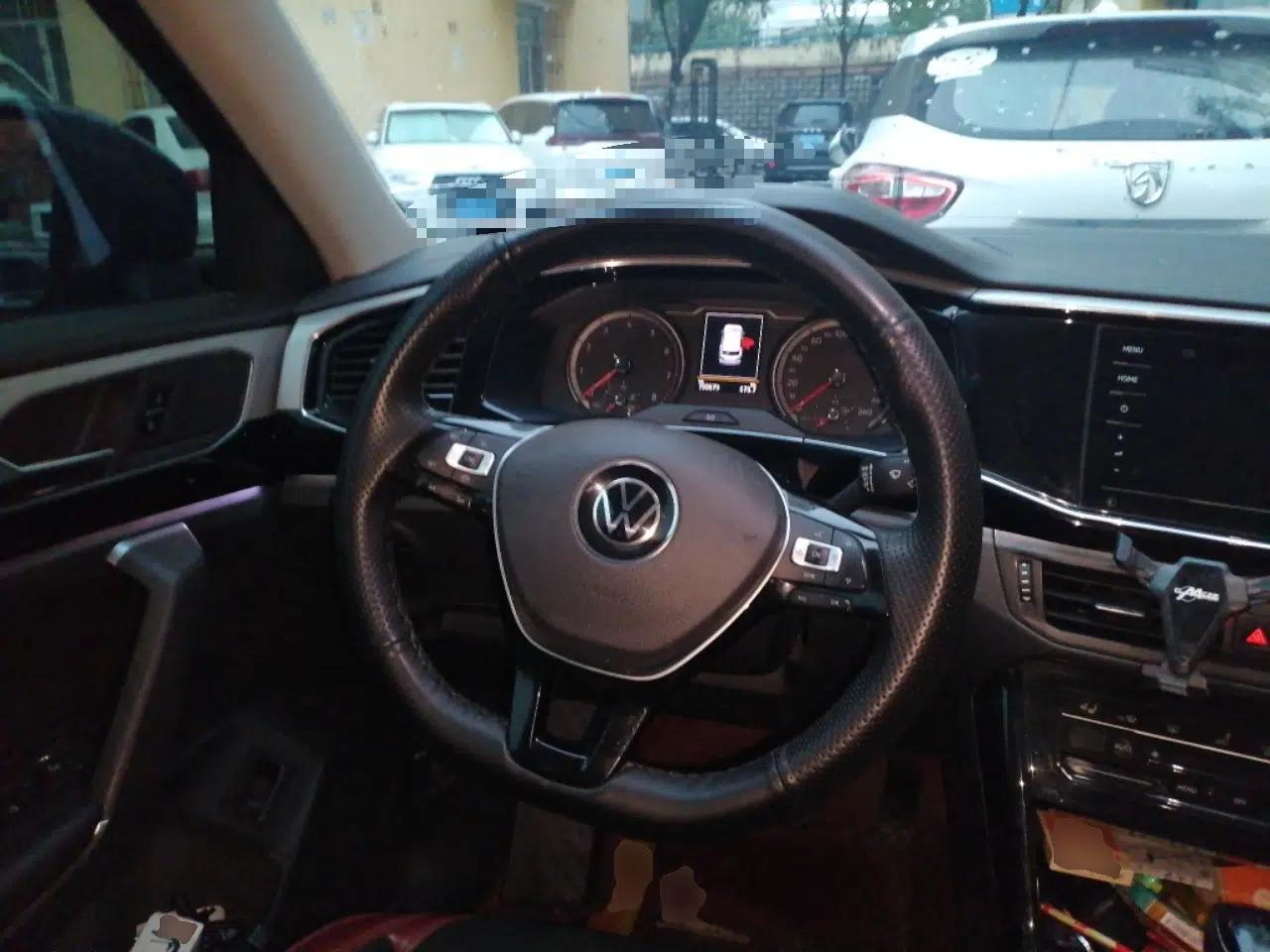 Volkswagen Tayron 2021 330TSI Two-Wheel Drive Luxury Smart Connectivity Version — миниатюра 10
