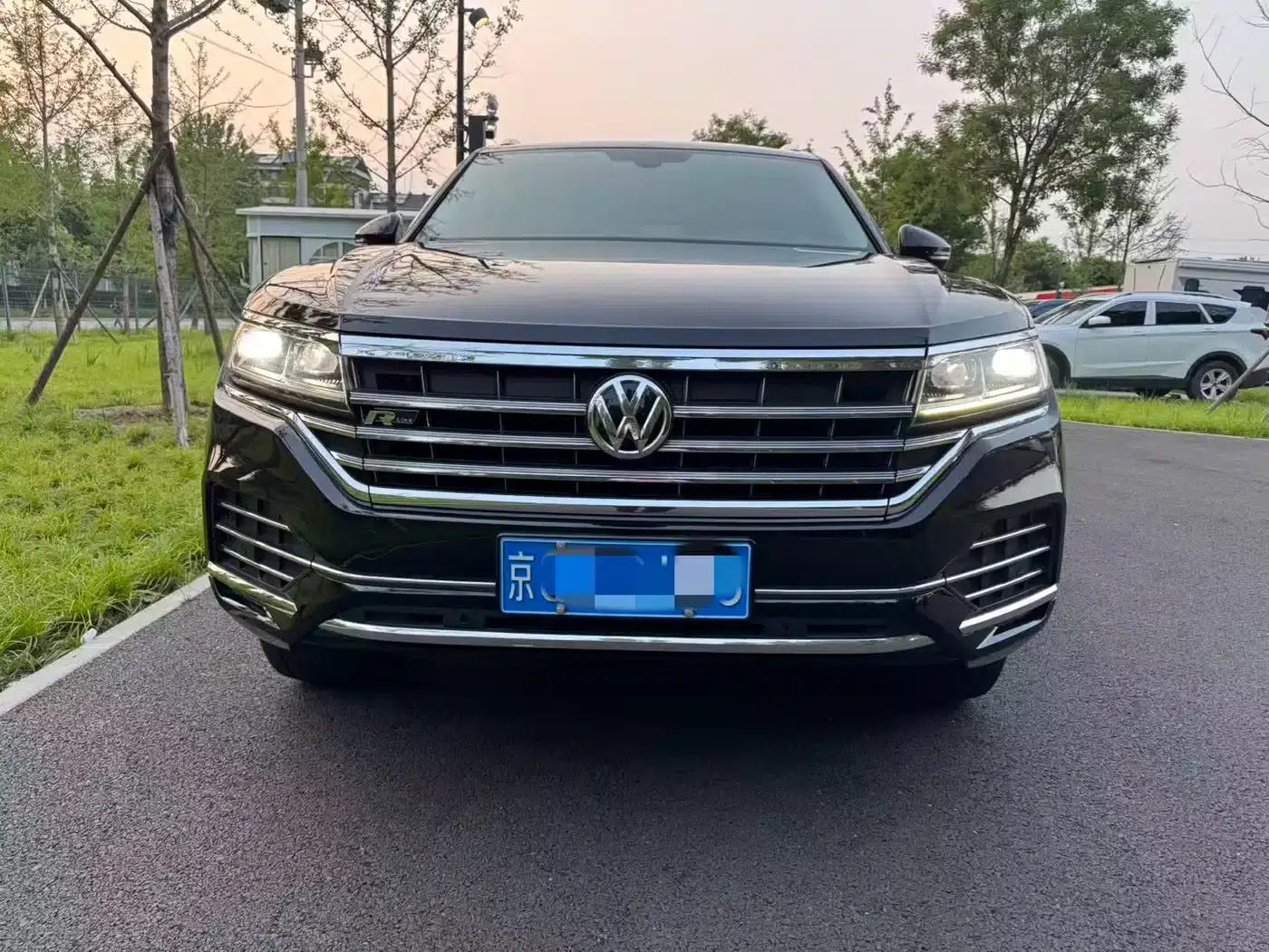 Touareg 2019 2.0TSI R-Line Edition (National V Emission Standard) — миниатюра 2