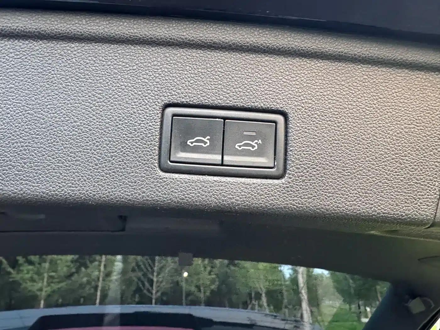 Touareg 2019 2.0TSI R-Line Edition (National V Emission Standard) — миниатюра 16