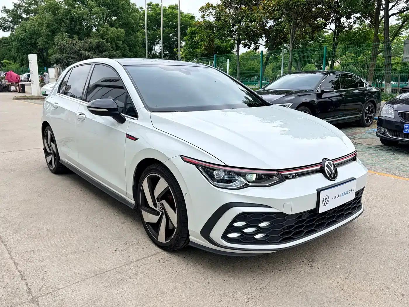 2021 Golf GTI Facelift 380TSI DSG GTI — миниатюра 3