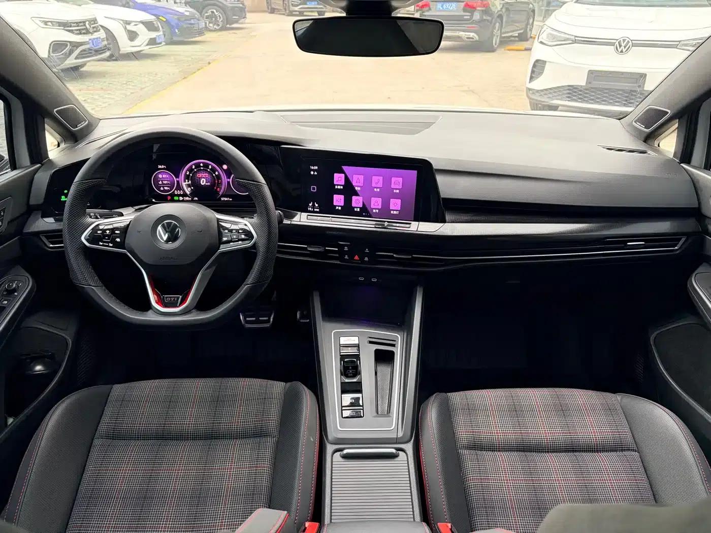 2021 Golf GTI Facelift 380TSI DSG GTI — миниатюра 7