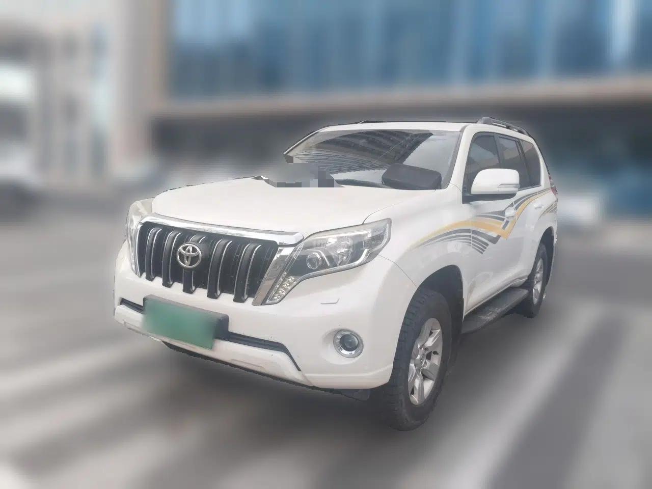 Toyota Prado — миниатюра 1
