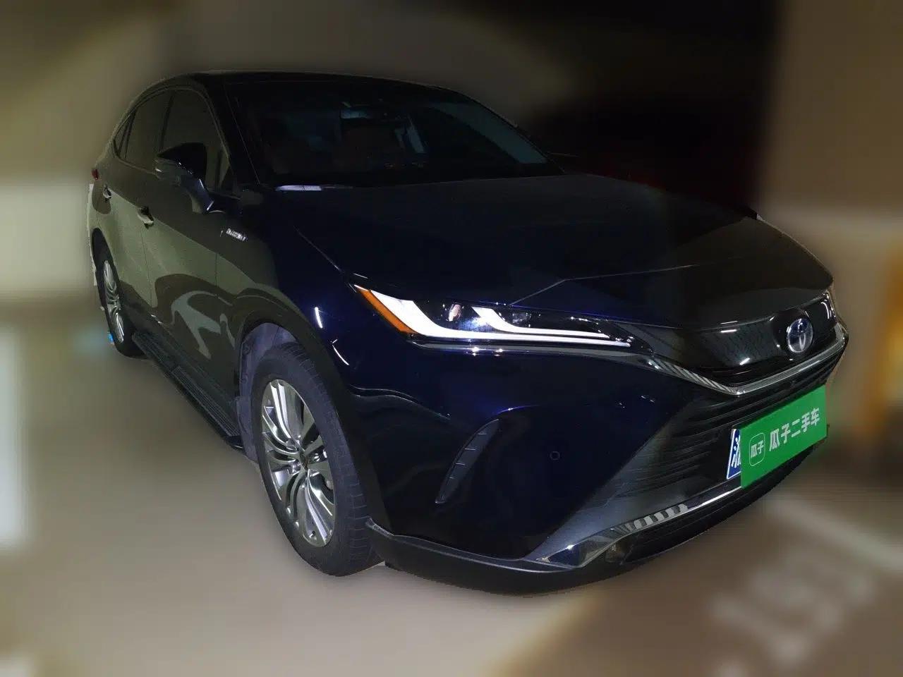 Toyota Harrier 2022 Dual-Engine 2.5L CVT Four-Wheel Drive Luxury Edition — миниатюра 3