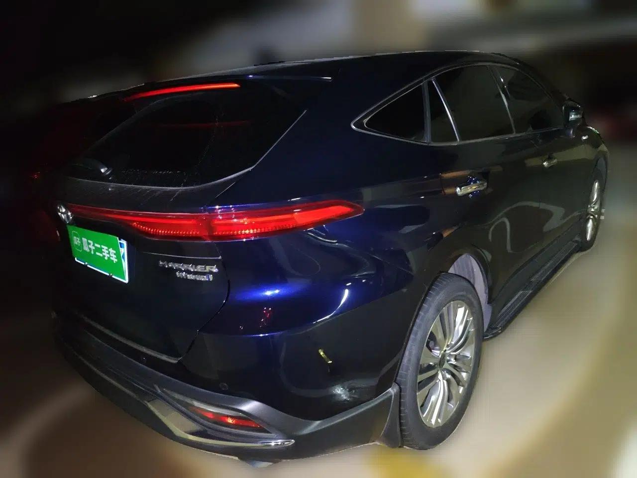 Toyota Harrier 2022 Dual-Engine 2.5L CVT Four-Wheel Drive Luxury Edition — миниатюра 6