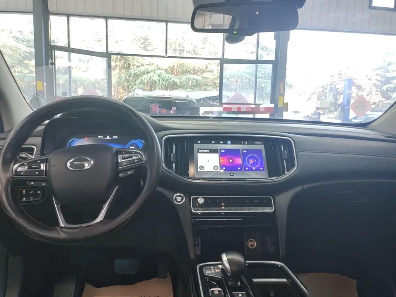 GAC Trumpchi GS8 2020 390T Two-Wheel Drive Luxury Smart Connectivity Version (7 Seats) — миниатюра 12