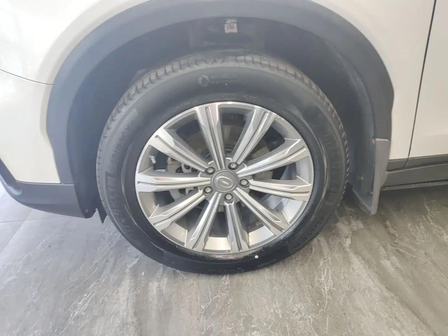 GAC Trumpchi GS8 2020 390T Two-Wheel Drive Luxury Smart Connectivity Version (7 Seats) — миниатюра 10