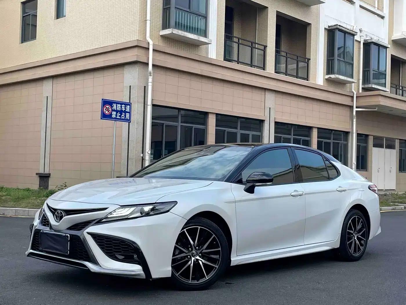 Camry 2023 2.0S Sport Edition — миниатюра 1