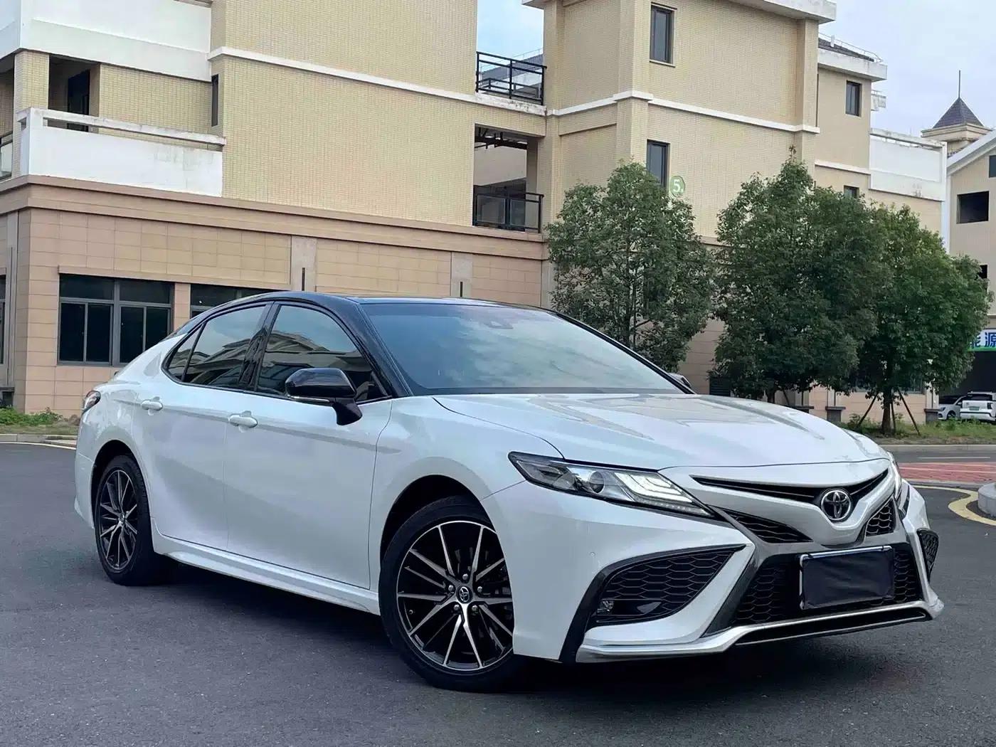 Camry 2023 2.0S Sport Edition — миниатюра 3