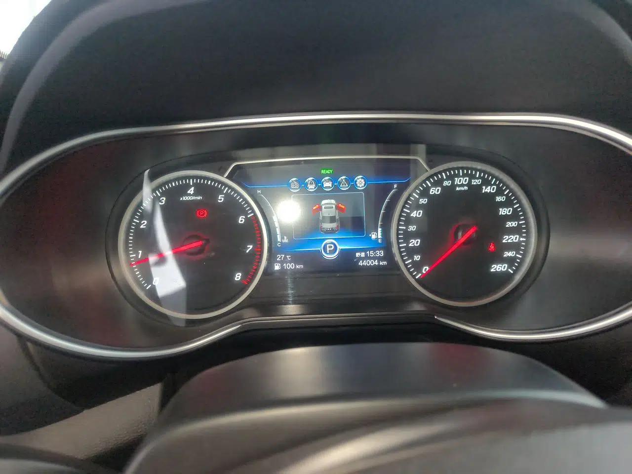 Hongqi H5 2020 1.8T Automatic ZhiLian QiYun Edition — миниатюра 11