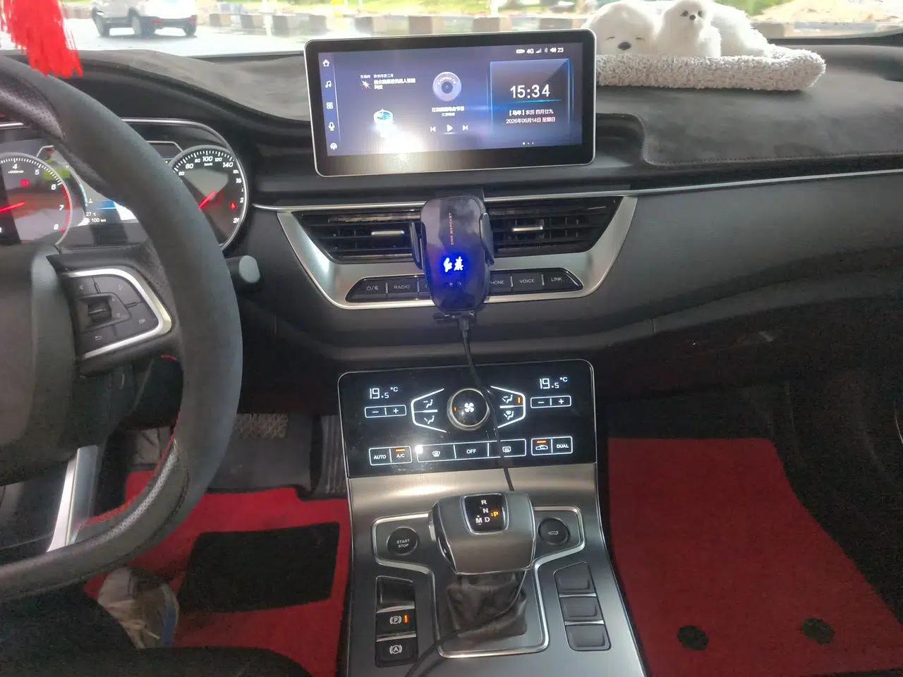 Hongqi H5 2020 1.8T Automatic ZhiLian QiYun Edition — миниатюра 13